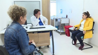 engelli genc - Hayatını kurtaran doktorla 20 yıl sonra tanıştı - İZMİR  Videosu