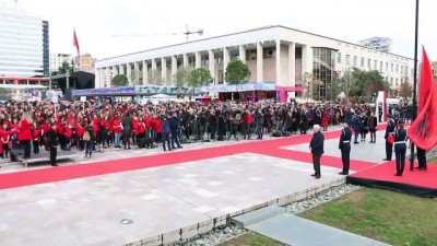 hukumet - Arnavutlar Bayrak ve Bağımsızlık Günü'nü kutladı - TİRAN Videosu
