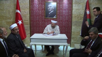 Diyanet İşleri Başkanı Ali Erbaş Ürdün'de Türk Şehitliği'ni ziyaret etti - SALT 