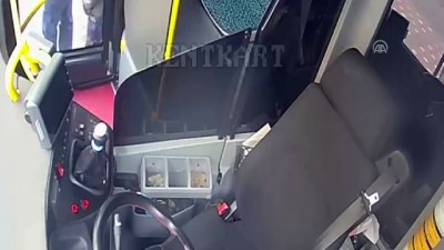 guvenlik kamerasi - Halk otobüsünden hırsızlık güvenlik kamerasında - SİVAS  Videosu
