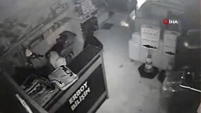 guvenlik kamerasi -  İş yerindeki hırsızlık kamerada  Videosu