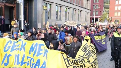 kimlik karti - Hollanda'da AB'nin göç politikaları protesto edildi - LAHEY Videosu