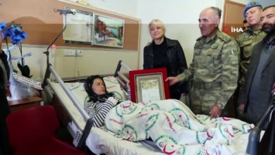 sehit berati -  8. Kolordu komutanı Erbaş’tan doğum yapan şehit eşine ziyaret Videosu