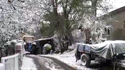 kar yagisi - Kentin yüksek kesimleri beyaz örtüye büründü - ÇANAKKALE  Videosu