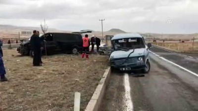 Trafik kazası: 5 yaralı - NEVŞEHİR 