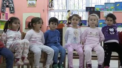yabanci dil - 'Yabancı dil çocuklara anlam odaklı öğretilmeli' - DÜZCE  Videosu