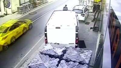 maskeli hirsiz - Beykoz'daki hırsızlık güvenlik kamerasında - İSTANBUL Videosu