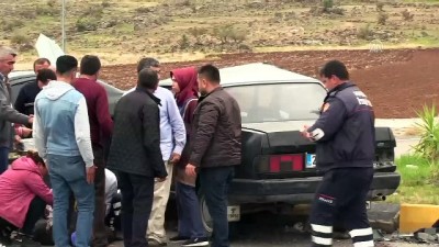 İki otomobil çarpıştı: 2 yaralı - HATAY