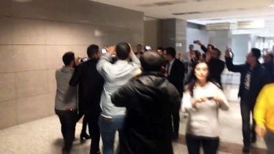 sorusturma savci - (TEKRAR) Oyuncu Ahmet Kural ifade için adliyede (2) - İSTANBUL Videosu
