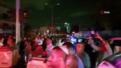  Tel Aviv'de araç patladı: 2 ölü, 1 yaralı