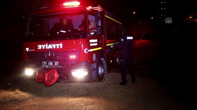 Adana'da park halindeki otomobilde yangın: 2 yaralı