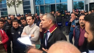muhalefet serhi -  Vale Cinayeti davasında mahkemeden tahliye kararı çıktı, adliye karıştı Videosu