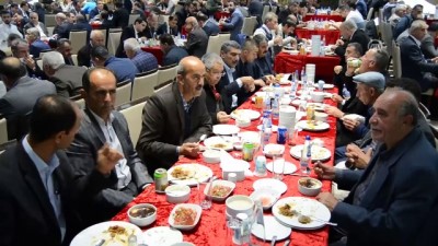 sivil toplum kurulusu - Vali Deniz onuruna veda yemeği verildi - BATMAN Videosu