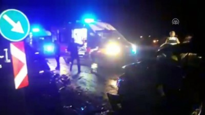 Batman'da 2 otomobil çarpıştı: 6 yaralı 