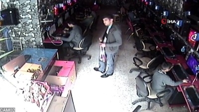  Çocukların gözü önünde şarjdaki cep telefonu böyle çaldı