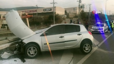  Direksiyon hakimiyetini kaybeden alkollü sürücü bariyere ok gibi saplandı 