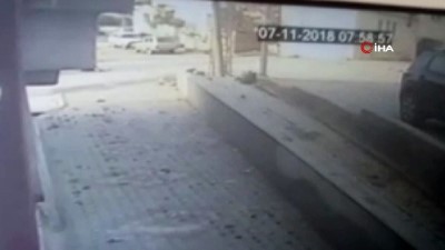  Hatay'da minibüsün çarptığı çocuklardan 1'i ölmüş, 1'i yaralı olarak kurtarılmıştı... O anların güvenlik kamera görüntüleri ortaya çıktı