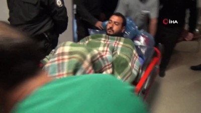  Mersin'de batan tekneden kurtarılanlar hastaneye kaldırıldı 