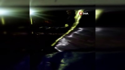  Meyve sularının arasında 14 bin paket kaçak sigara çıktı 