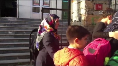 beden egitimi - Öğretmen okulda silahla yaralandı - İSTANBUL Videosu
