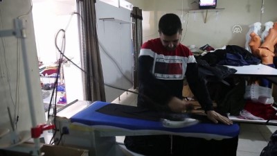 Suriyeli terzi Türkiye'ye teşekkür için tabela yaptırdı - HATAY 