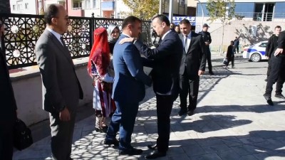 Vali Taşbilek görevine başladı - GÜMÜŞHANE 