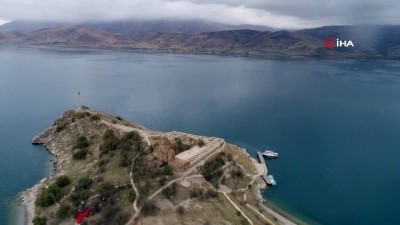  Akdamar Adası tatlı suya kavuştu 