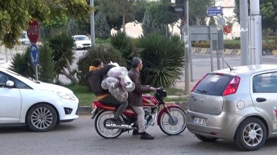 insaat malzemesi -  Kilis’te motosikletlilerin tehlikeli taşımacılığı kamerada Videosu