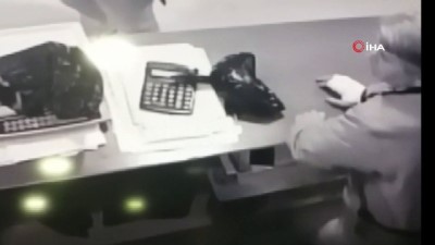 sabika kaydi -  Masanın üzerindeki cep telefonunu çalan şahıs kameralara yakalandı Videosu