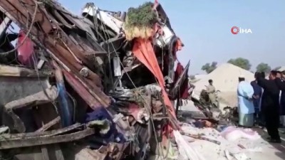  - Yolcu Otobüsü Dorseye Çaptı: 8 Ölü 