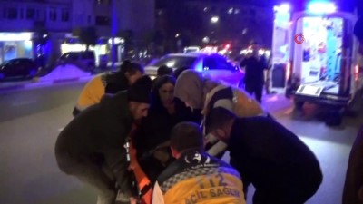 tahkikat -  Hafif ticari aracın çarptığı kadın ölümden döndü  Videosu