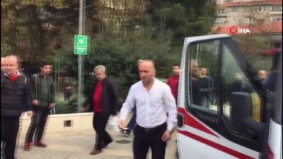 2008 yili -  Kardeşinin katilini sokak ortasında bıçakladı  Videosu