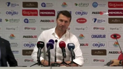 Bektaş: '10 şut var ama isabet 2 tane'