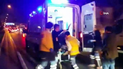 amator -  İki otomobil çarpıştı: 3 yaralı  Videosu