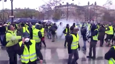 arbede - 'Sarı yelekliler'in protestosu devam ediyor (2) - PARİS  Videosu