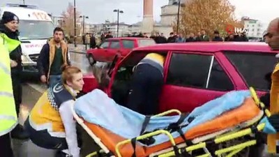  Çarptığı yayanın başından bir an olsun ayrılmadı