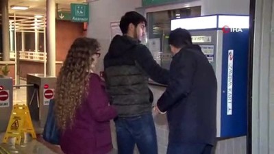 toplu is sozlesmesi -  İZBAN'da grev başladı, yolcular geri döndü  Videosu