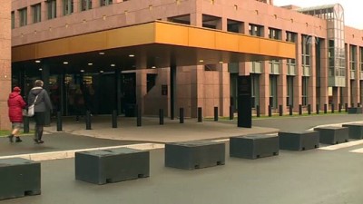 yuksek mahkeme - Avrupa Adalet Divanı, ECB'nin tahvil alımını 'yasal' buldu - LÜKSEMBURG  Videosu