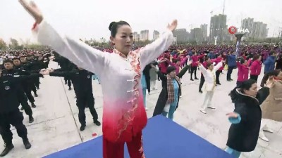 hukumet -  - Çin’de 500 bin kişi aynı anda Kungfu Yoga yaptı  Videosu