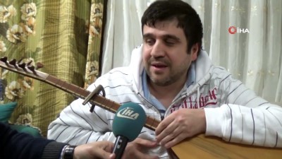 dinler -  Görme engelli müzisyen kardeşler 600 türküyü ezbere biliyor  Videosu