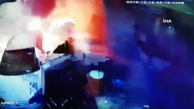 kordon -  - El Bab’da Ölü Sayısı 3’e Yükseldi
- Olay Yerinde Patlamamış İkinci Bir Bomba Bulundu Videosu