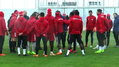 devre arasi - Sivasspor'da MKE Ankaragücü maçı hazırlıkları - SİVAS Videosu