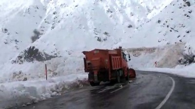 karayollari - Hakkari-Şırnak yoluna çığ düştü Videosu