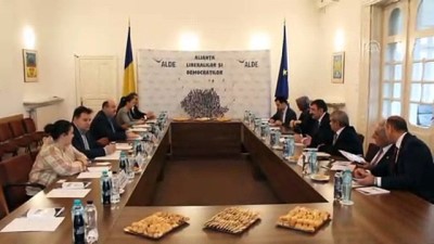 hukumet - AK Parti heyeti Romanya'da - BÜKREŞ  Videosu