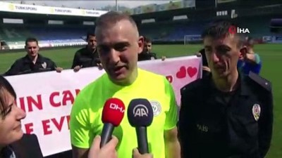 emniyet muduru -  Sosyal medya üzerinden şehit emniyet müdürüne hakaret eden 1 şüpheli tutuklandı  Videosu