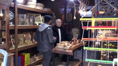 mobilya -  Emekli olduktan sonrada emek harcamaya devam ediyor...Hobi olarak başladı iş yeri açtı  Videosu