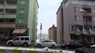 cati kati -  Hakkari’de iş güvenliği ihmali  Videosu