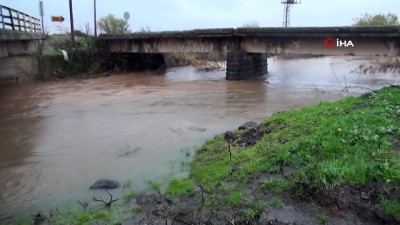 siddetli yagis -  Sağanak yağmur ekili alanları vurdu  Videosu