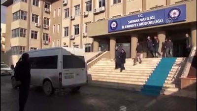 polis memuru - Şırnak merkezli 7 ildeki FETÖ/PDY operasyonu Videosu