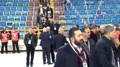 Trabzonspor Genel Kurulu'nda oy verme işlemi başladı 